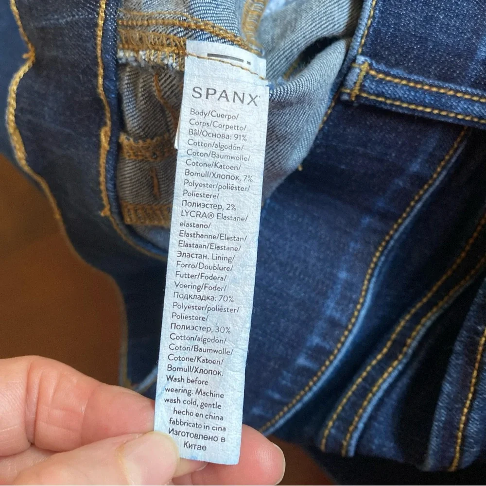 SPANX Women’s Cotton Denim Flare Jeans Pull-On Size MEDIUM 33”L - Picture 6 of 11